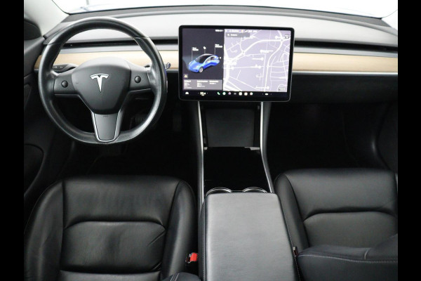 Tesla Model 3 Long Range RWD 75 kWh | SOH 100% | Panoramadak | Autopilot | Leder | Stoelverwarming | 360 Camera | Keyless | Full LED | Navigatie