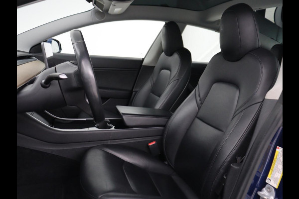 Tesla Model 3 Long Range RWD 75 kWh | SOH 100% | Panoramadak | Autopilot | Leder | Stoelverwarming | 360 Camera | Keyless | Full LED | Navigatie