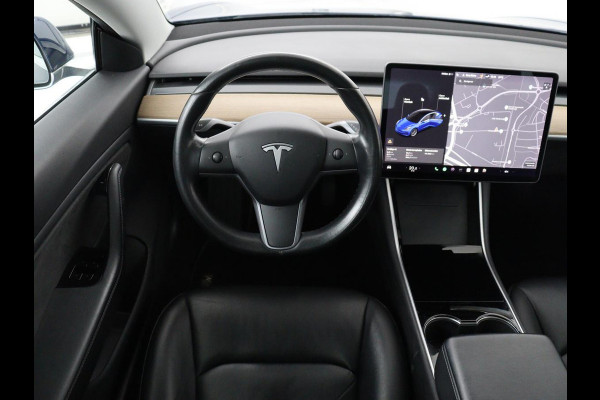Tesla Model 3 Long Range RWD 75 kWh | SOH 100% | Panoramadak | Autopilot | Leder | Stoelverwarming | 360 Camera | Keyless | Full LED | Navigatie