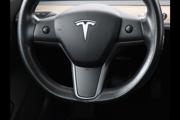 Tesla Model 3 Long Range RWD 75 kWh | SOH 100% | Panoramadak | Autopilot | Leder | Stoelverwarming | 360 Camera | Keyless | Full LED | Navigatie