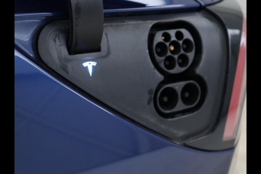 Tesla Model 3 Long Range RWD 75 kWh | SOH 100% | Panoramadak | Autopilot | Leder | Stoelverwarming | 360 Camera | Keyless | Full LED | Navigatie