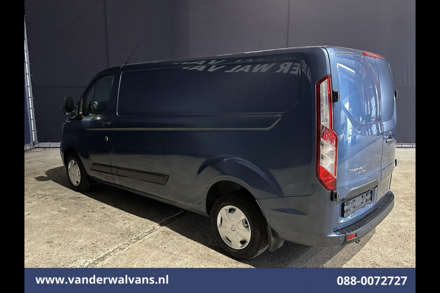 Ford Transit Custom 2.0 TDCI 131pk L2H1 Euro6 Airco | Camera | LED | Cruisecontrol | Verwarmde voorruit Parkeersensoren, Bijrijdersbank, 2800kg trekvermogen