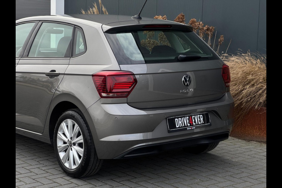 Volkswagen Polo 1.0 TSI Highline NAVI AIRCO SPORTVELGEN PDC ELEK PAKKET