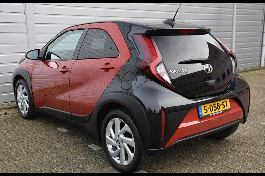 Toyota Aygo X 1.0 VVT-i MT Envy*2e eigenaar*Camera*17"Inch*72Dkm*
