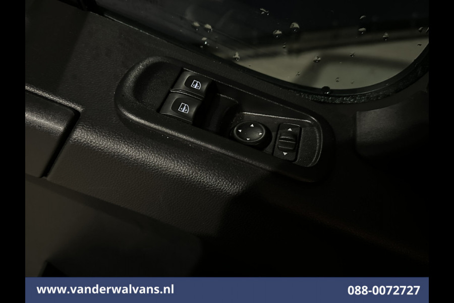 Renault Master 2.3 dCi 146pk Bakwagen 233cm Hoog Laadklep Zijdeur Euro6 Airco | LED | Lat om Lat Betimmering Cruisecontrol, Bijrijdersbank