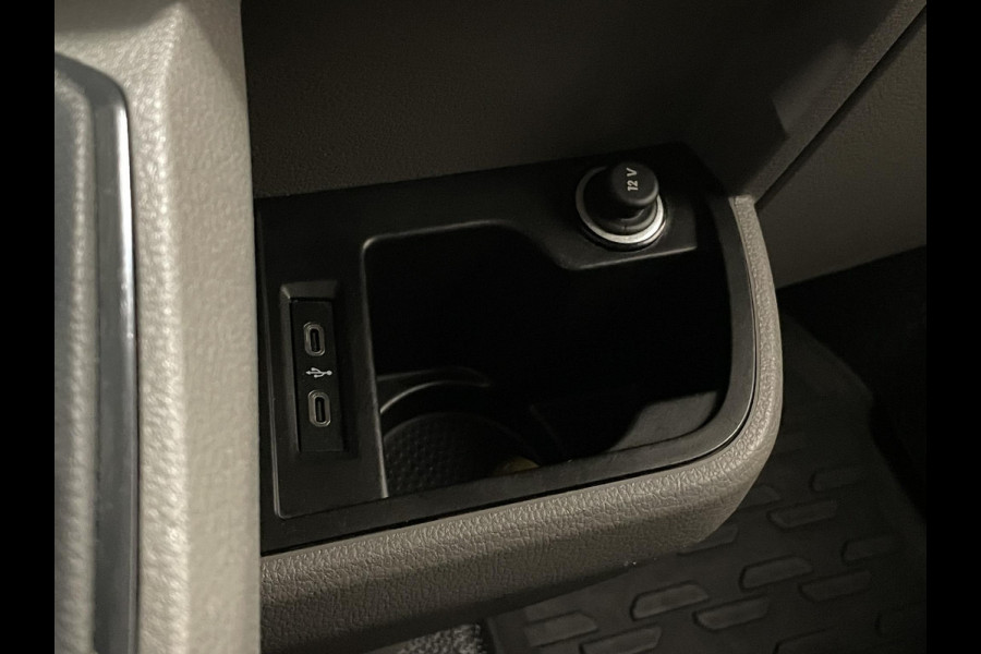 Volkswagen Transporter 2.0 TDI L2H1 Trendline Airco Cruise Control 2x schuifdeur Trekhaak Parkeersensoren