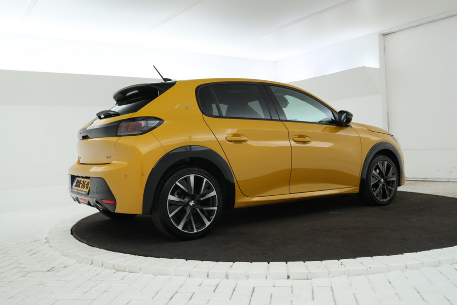 Peugeot 208 1.2 PureTech GT Pack Digital dash, Panorama, GT line, Airco,