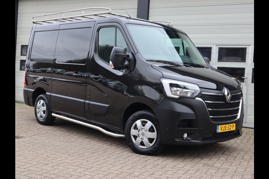 Renault Master 2.3 dCi 136pk Euro 6 L1H1 Imperiaal - Trekhaak - Camera - Navi