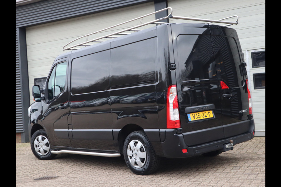 Renault Master 2.3 dCi 136pk Euro 6 L1H1 Imperiaal - Trekhaak - Camera - Navi
