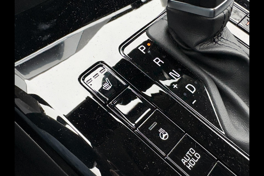 Kia Niro 1.6 GDi PHEV DynamicLine PHEV | Stoelverwarming | Camera | Adaptive cruise control | All season banden