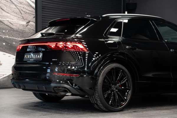 Audi Q8 55 TFSI e quattro Pro Line S *Bang & Olufsen / AWD-Besturing / Panorama / Carbon Interieur / Surround View / Matrix LED / Memory*