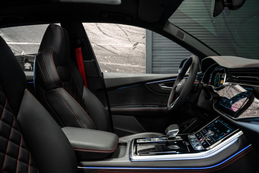 Audi Q8 55 TFSI e quattro Pro Line S *Bang & Olufsen / AWD-Besturing / Panorama / Carbon Interieur / Surround View / Matrix LED / Memory*
