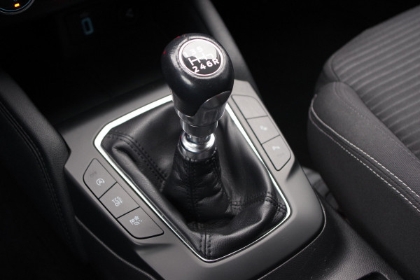 Ford FOCUS Wagon 1.0 EcoBoost 126 PK Titanium BNS, Adap. Cruise Control, Stuur- & Stoelverwarming, Camera