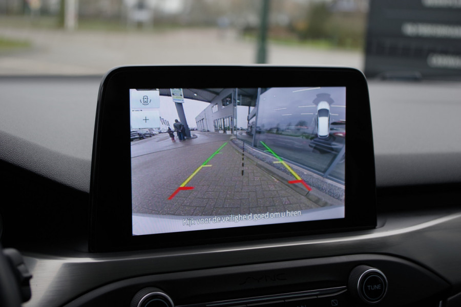 Ford FOCUS Wagon 1.0 EcoBoost 126 PK Titanium BNS, Adap. Cruise Control, Stuur- & Stoelverwarming, Camera