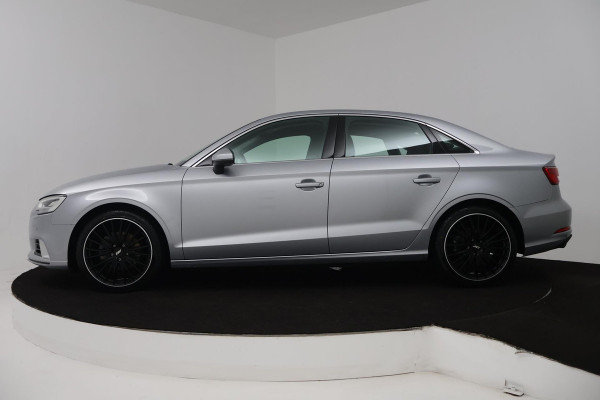 Audi A3 Limousine 1.5 TFSI CoD Sport Lease Edition (AUTOMAAT, CRUISE CONTROL, NAVIGATIE, LEER, PARKEERSENSOREN)