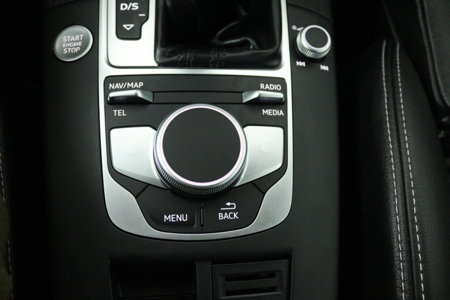 Audi A3 Limousine 1.5 TFSI CoD Sport Lease Edition (AUTOMAAT, CRUISE CONTROL, NAVIGATIE, LEER, PARKEERSENSOREN)