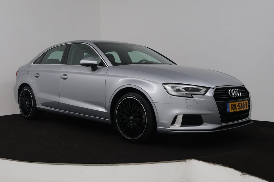 Audi A3 Limousine 1.5 TFSI CoD Sport Lease Edition (AUTOMAAT, CRUISE CONTROL, NAVIGATIE, LEER, PARKEERSENSOREN)
