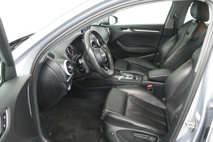 Audi A3 Limousine 1.5 TFSI CoD Sport Lease Edition (AUTOMAAT, CRUISE CONTROL, NAVIGATIE, LEER, PARKEERSENSOREN)