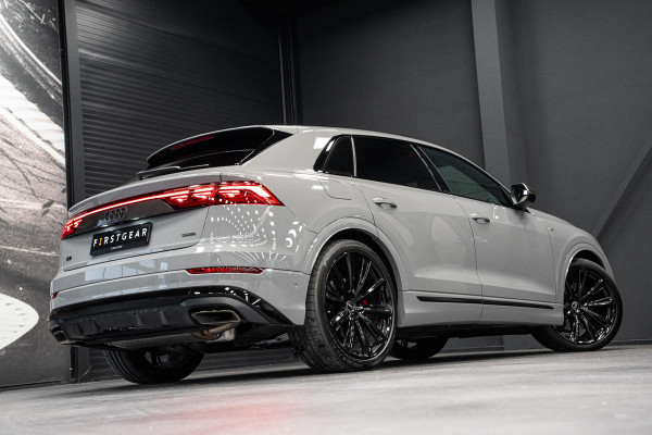 Audi Q8 60 TFSI e quattro Pro Line S Competition *Nardo Grijs (EXCLUSIVE) / Bang & Olufsen Advanced / Massage + Ventilatie / AWD-Besturing / Panorama / Soft-Close*