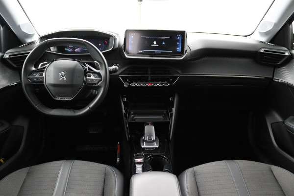 Peugeot 208 1.2 Allure*AUTOM.*ECC*CRUISE*NAVI*HAAK*CAM*CARPLAY