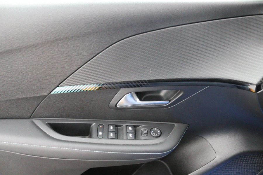 Peugeot 208 1.2 Allure*AUTOM.*ECC*CRUISE*NAVI*HAAK*CAM*CARPLAY