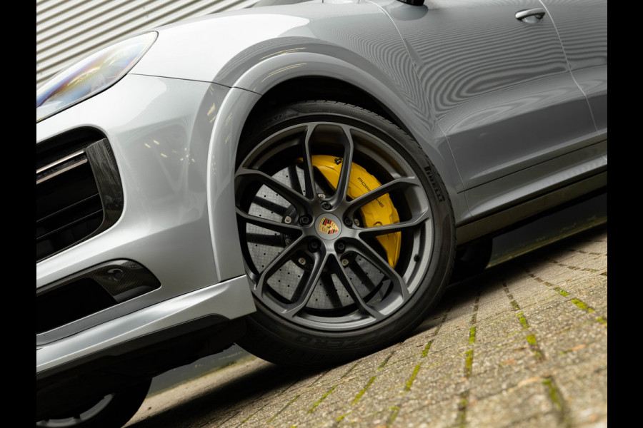 Porsche Cayenne Coupé 4.0 Turbo S E-Hybrid - Pano - PCCB - Carbon Design Pakket - Head-Up - Luchtvering