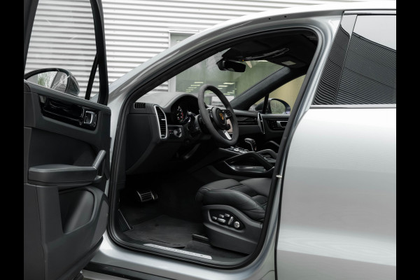 Porsche Cayenne Coupé 4.0 Turbo S E-Hybrid - Pano - PCCB - Carbon Design Pakket - Head-Up - Luchtvering