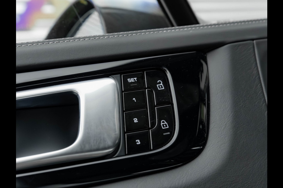 Porsche Cayenne Coupé 4.0 Turbo S E-Hybrid - Pano - PCCB - Carbon Design Pakket - Head-Up - Luchtvering