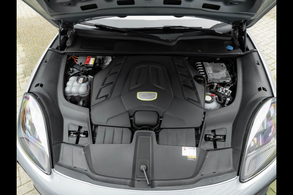 Porsche Cayenne Coupé 4.0 Turbo S E-Hybrid - Pano - PCCB - Carbon Design Pakket - Head-Up - Luchtvering