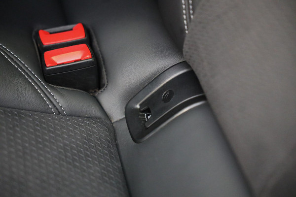 Audi A6 Avant 55 TFSI e Quattro RS6 Look / Head Up / Carbon / Leder / Memory / Acc / F1 / Lane Assist / Open Pano / 20 Inch