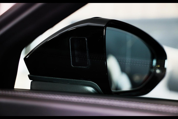 Audi A6 Avant 55 TFSI e Quattro RS6 Look / Head Up / Carbon / Leder / Memory / Acc / F1 / Lane Assist / Open Pano / 20 Inch