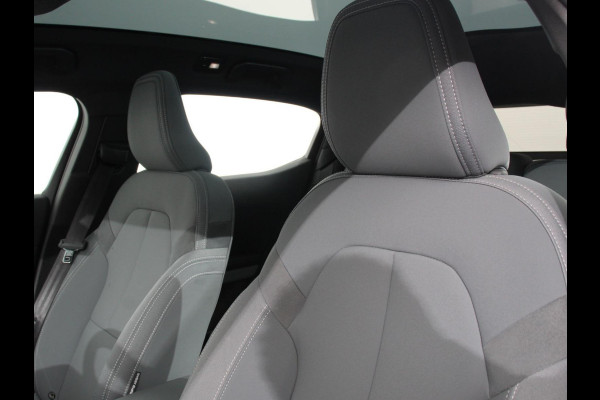 Polestar 2 Long Range Dual Motor 408pk Launch Edition 78kWh | Navigatie | Verwarmde stoelen | Led | Cruise Control | Lichtmetalen velgen | Climate control | Camera