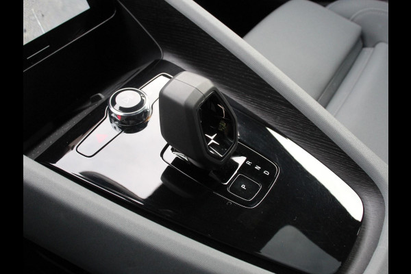 Polestar 2 Long Range Dual Motor 408pk Launch Edition 78kWh | Navigatie | Verwarmde stoelen | Led | Cruise Control | Lichtmetalen velgen | Climate control | Camera