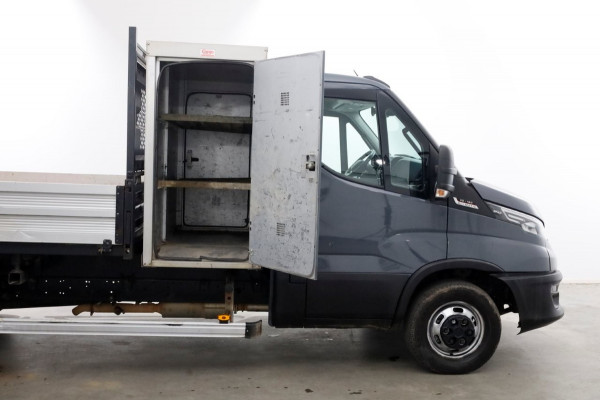 Iveco Daily 35C18 3.0 180pk HiMatic Automaat 3-Zijdige Kipper Trekhaak 3500kg 10-2021