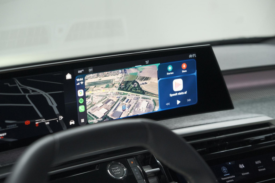 Peugeot 3008 1.2 Hybrid 136 GT | Panoramadak | 360 Camera | Stoelverwarming | Elektrische Kofferklep | Allseason Banden