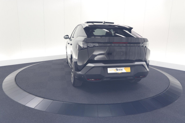 Peugeot 3008 1.2 Hybrid 136 GT | Panoramadak | 360 Camera | Stoelverwarming | Elektrische Kofferklep | Allseason Banden