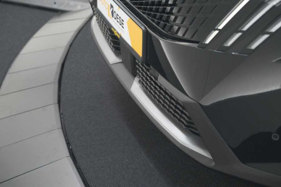 Peugeot 3008 1.2 Hybrid 136 GT | Panoramadak | 360 Camera | Stoelverwarming | Elektrische Kofferklep | Allseason Banden