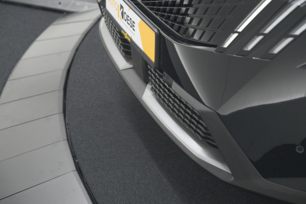 Peugeot 3008 1.2 Hybrid 136 GT | Panoramadak | 360 Camera | Stoelverwarming | Elektrische Kofferklep | Allseason Banden