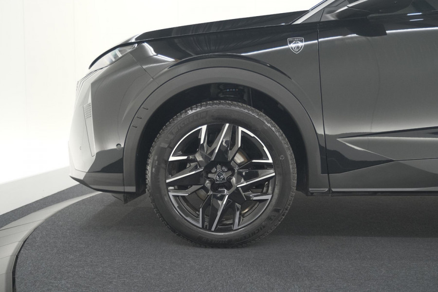 Peugeot 3008 1.2 Hybrid 136 GT | Panoramadak | 360 Camera | Stoelverwarming | Elektrische Kofferklep | Allseason Banden