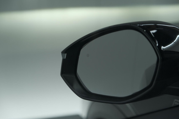 Peugeot 3008 1.2 Hybrid 136 GT | Panoramadak | 360 Camera | Stoelverwarming | Elektrische Kofferklep | Allseason Banden