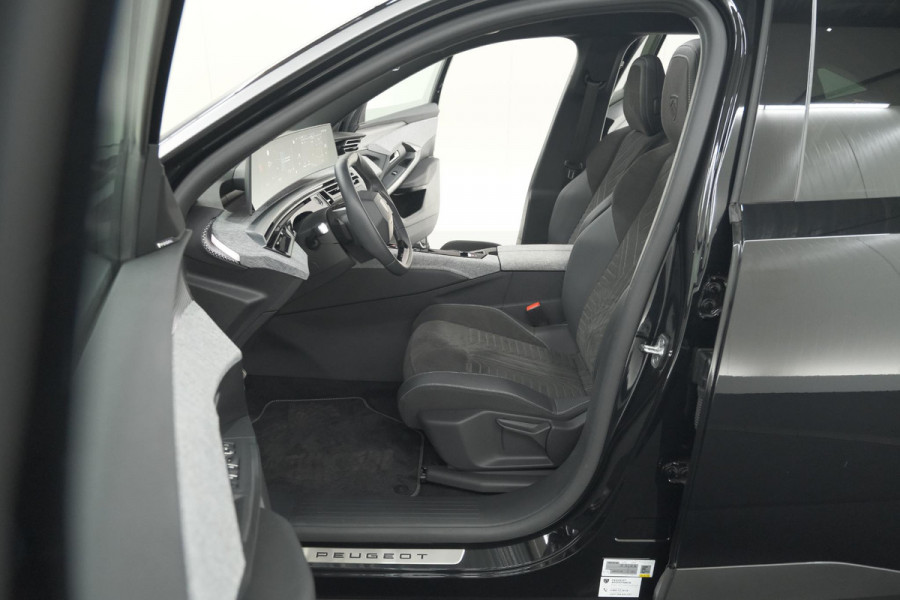 Peugeot 3008 1.2 Hybrid 136 GT | Panoramadak | 360 Camera | Stoelverwarming | Elektrische Kofferklep | Allseason Banden