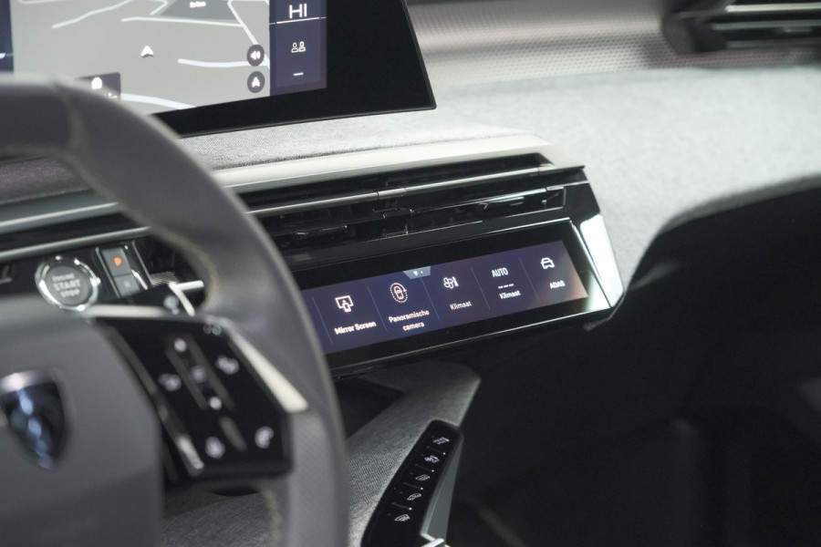 Peugeot 3008 1.2 Hybrid 136 GT | Panoramadak | 360 Camera | Stoelverwarming | Elektrische Kofferklep | Allseason Banden