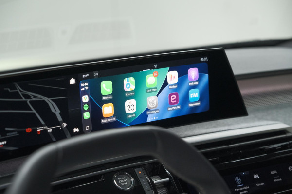 Peugeot 3008 1.2 Hybrid 136 GT | Panoramadak | 360 Camera | Stoelverwarming | Elektrische Kofferklep | Allseason Banden