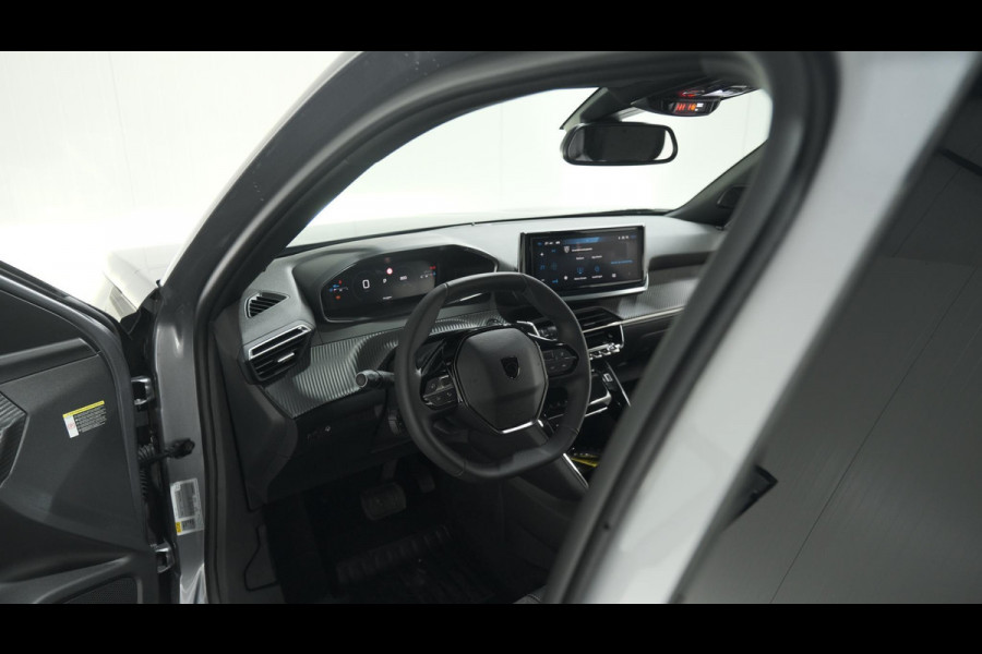 Peugeot 2008 PureTech 130 EAT8 Allure | 360 Camera | Dodehoekdetectie | Stoelverwarming | Apple Carplay
