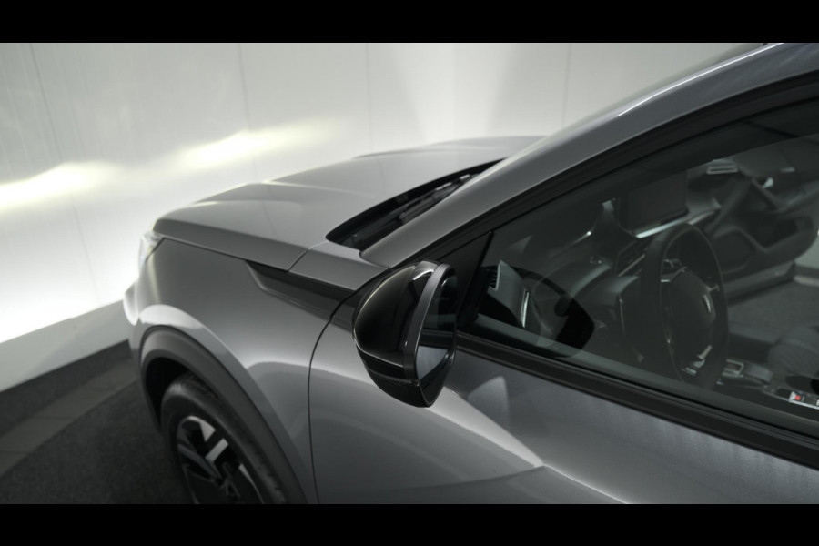 Peugeot 2008 PureTech 130 EAT8 Allure | 360 Camera | Dodehoekdetectie | Stoelverwarming | Apple Carplay
