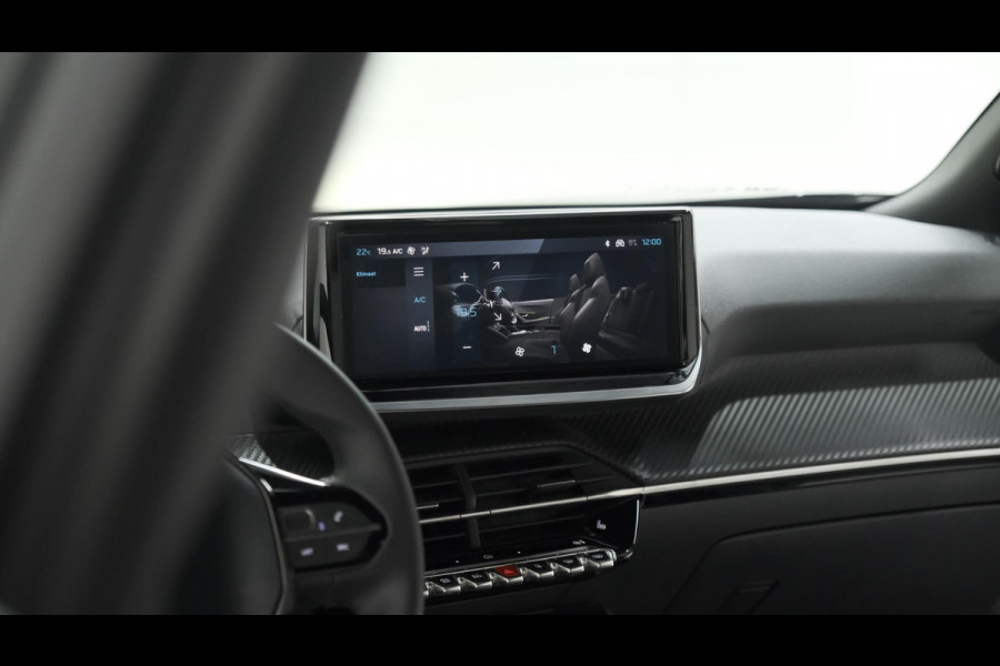 Peugeot 2008 PureTech 130 EAT8 Allure | 360 Camera | Dodehoekdetectie | Stoelverwarming | Apple Carplay