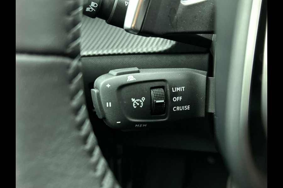 Peugeot 208 1.2 Hybrid 100PK Automaat Allure | Navigatie | Apple Carplay/Android Auto | Airco | Camera | Parkeer sensoren | Cruise Control | Led | Lichtmetalen Velgen