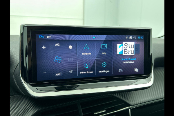 Peugeot 208 1.2 Hybrid 100PK Automaat Allure | Navigatie | Apple Carplay/Android Auto | Airco | Camera | Parkeer sensoren | Cruise Control | Led | Lichtmetalen Velgen