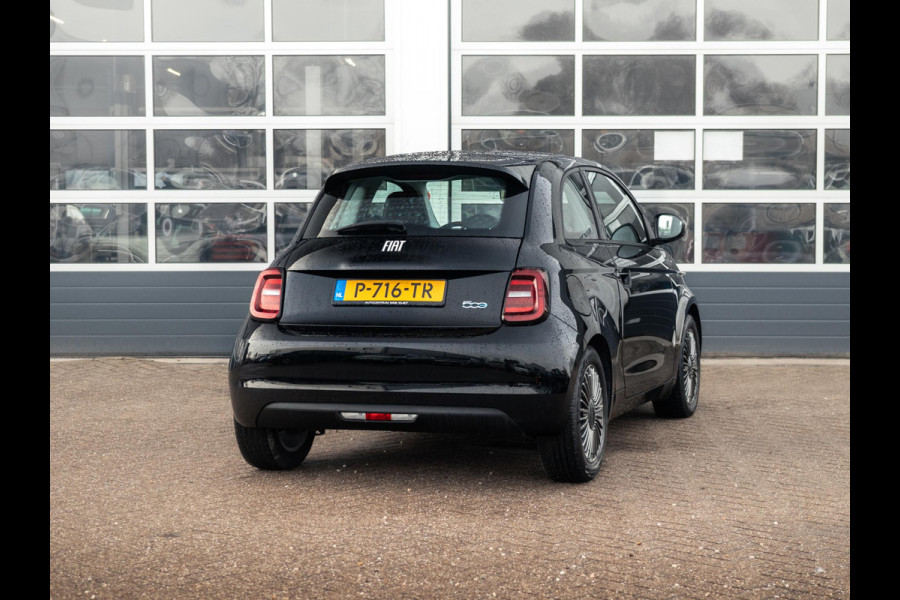 Fiat 500E Icon 42 kWh | Carplay | Navigatie | Climate Control | Cruise Control |