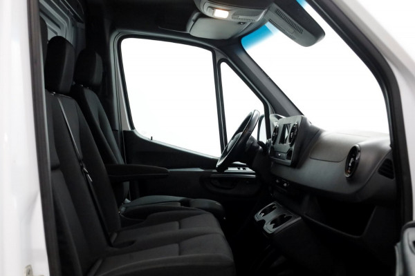 Mercedes-Benz Sprinter 316 CDI 163pk RWD L2H2 7G Automaat LED/ACC/Camera 03-2020